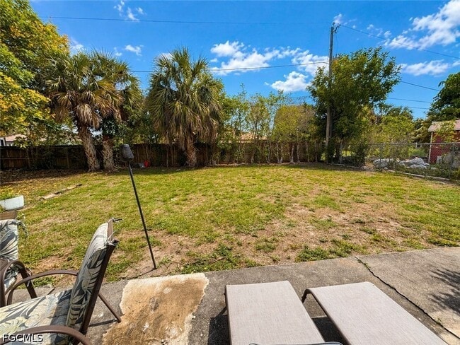 Building Photo - 1977 46th St SW