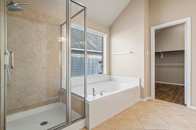 Building Photo - 7242 Rambling Tree Ln