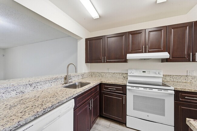 Building Photo - 2039 Coral Ridge Dr