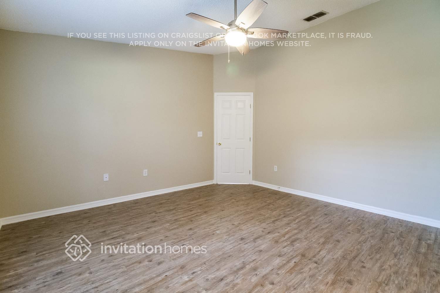 Building Photo - 3913 Upmann Dr