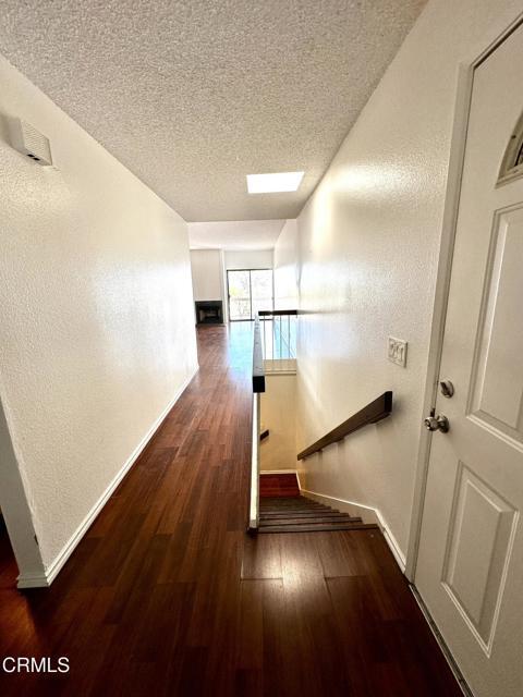 Building Photo - 775 Portola Terrace
