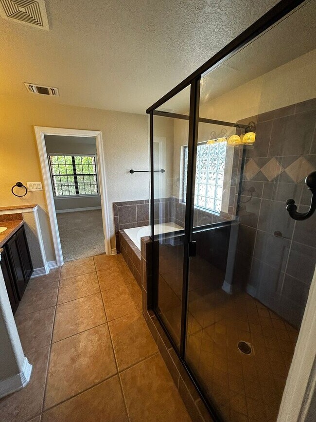 Building Photo - Beautiful Home for rent in Stillwater Ranch
