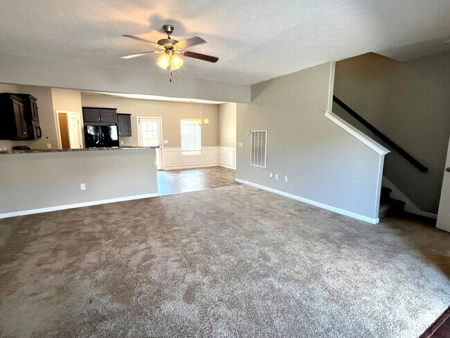 Building Photo - 5305 Tony Lama Ln