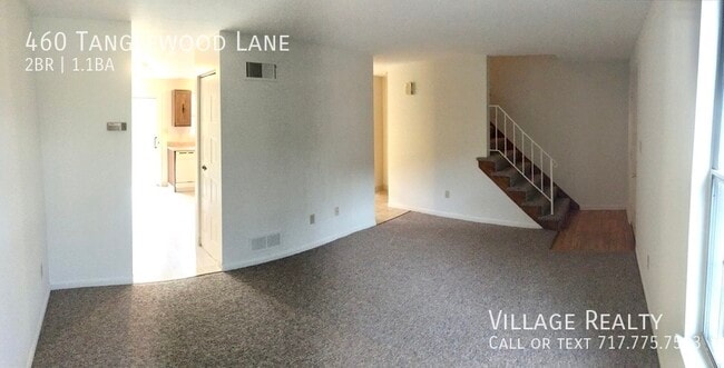 Building Photo - 460 Tanglewood Ln