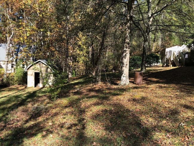 Building Photo - 1+ Acre of Wooded Privacy in Allatoona High School