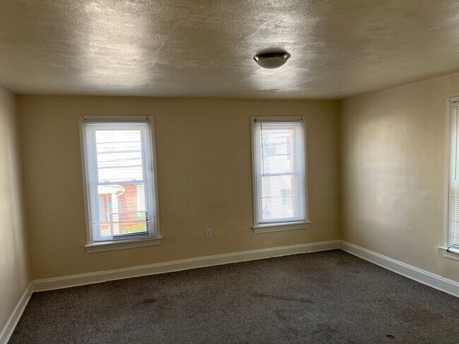 Building Photo - 228 S. Locust Street