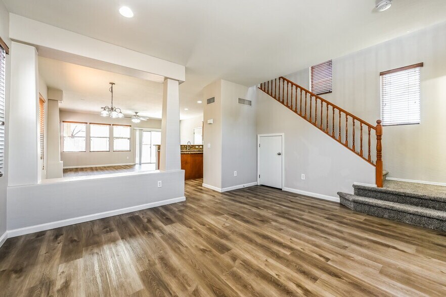 Building Photo - 3029 W Via Perugia