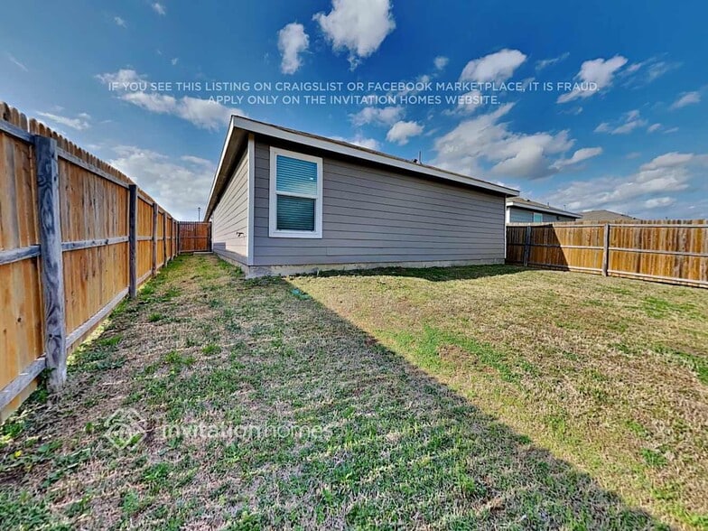 Building Photo - 1418 Highbridge Blvd