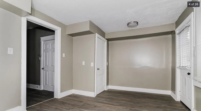 Building Photo - Cozy 2BR/1Ba house with garage