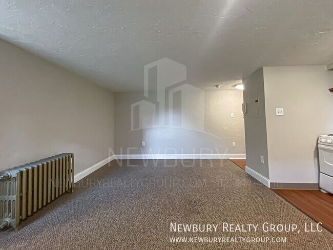 Building Photo - 102 W Steuben St