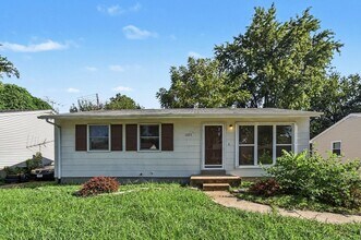Building Photo - 1223 Walker Ave