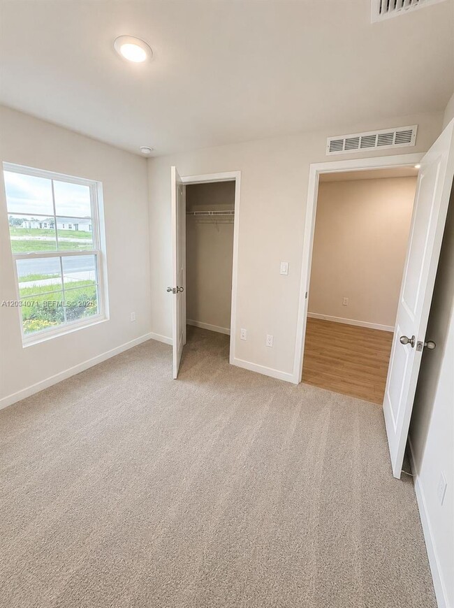 Building Photo - 544 Ilaria Ct