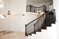 Building Photo - 11 Limoges