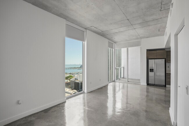 Building Photo - 151 SE 1st St