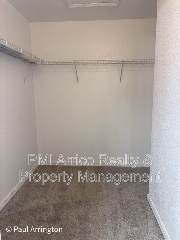 Building Photo - 10922 Winter Crest Dr