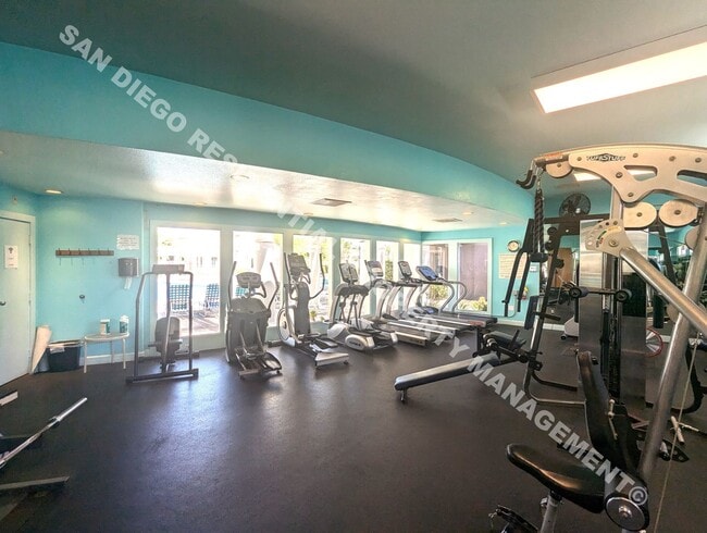 Building Photo - Incredible Two Bed, Two Bath, Condo in Lux...