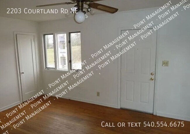 Building Photo - 2203 Courtland Rd NE