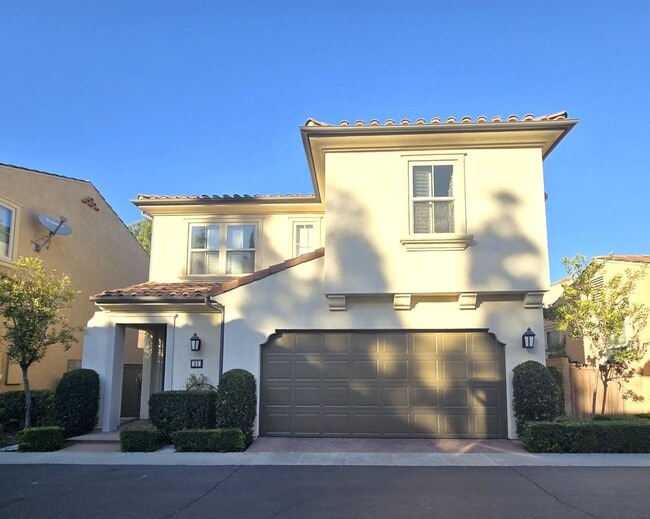 Building Photo - 53 Serenity