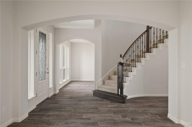 Building Photo - 45 Estancia Pkwy