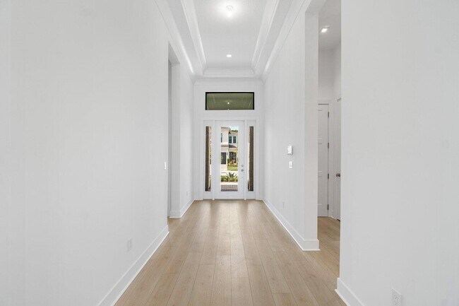 Building Photo - 13393 Artisan Cir