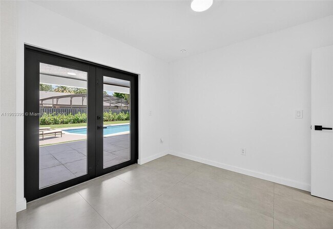 Building Photo - 7865 SW 183rd Terrace