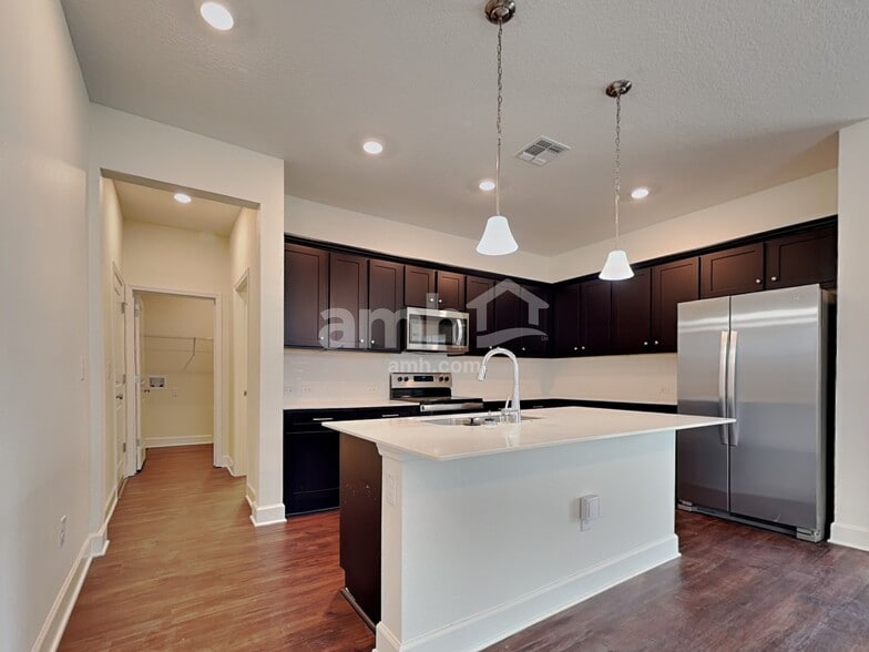 Building Photo - 33841 Widman Way