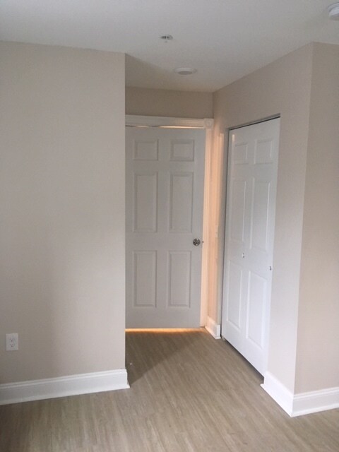 Building Photo - 5990 Alder St