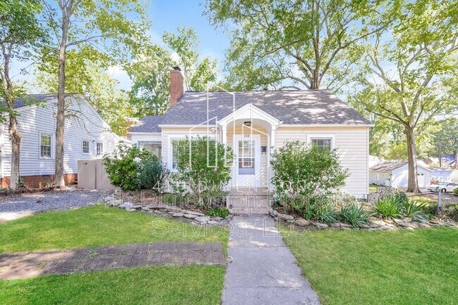Primary Photo - 1818 Walker Ave