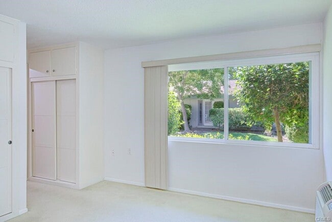 Building Photo - 516 Calle Aragon