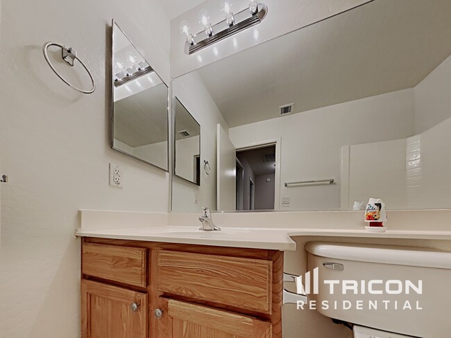 Building Photo - 25683 W St Kateri Dr