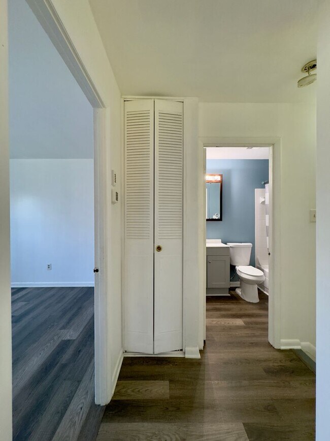 Building Photo - Charming 3 Bedroom/1 Bathroom Home in Rosedale, MD!