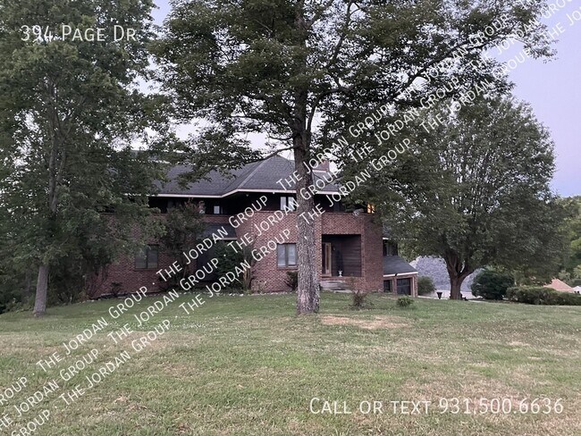 Building Photo - 394 Page Dr
