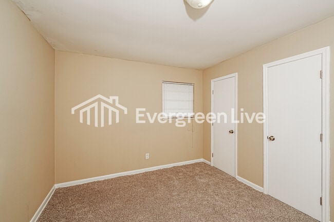 Building Photo - 3322 Bonds Ave