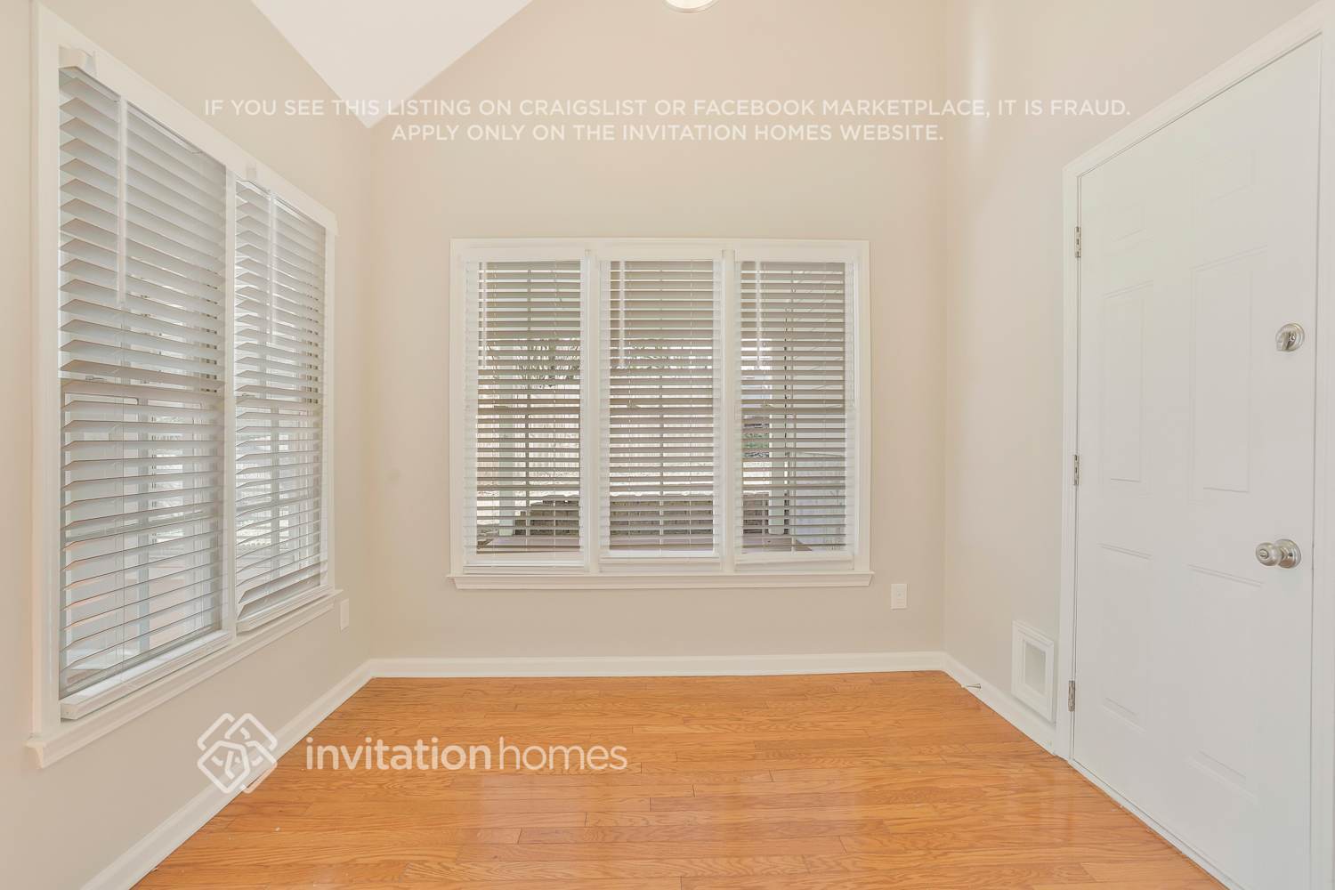 Building Photo - 2905 Granville Dr