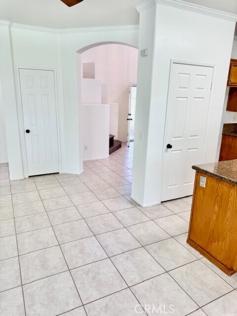 Building Photo - 10200 Cartagena Dr