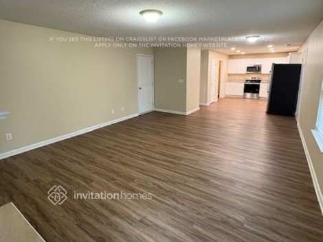 Building Photo - 7370 Old Chapel