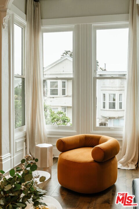 Building Photo - 2786 Bush St