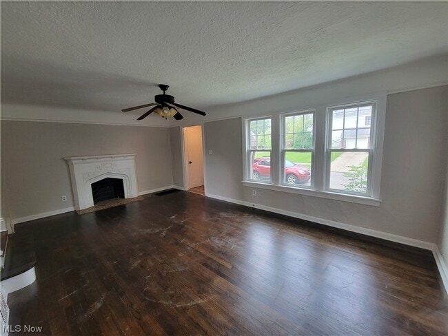 Building Photo - 2335 Allison Rd