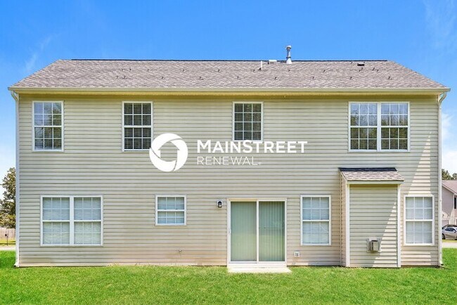 Building Photo - 3 Bedroom Pet-Friendly Home in Greensboro,...