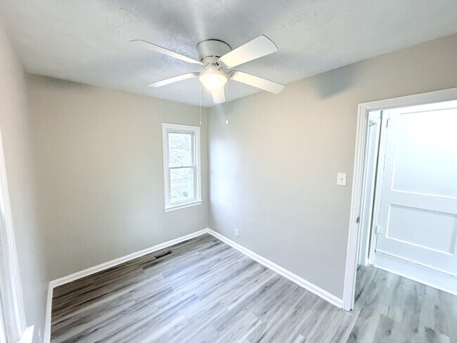 Building Photo - 3710 Fletcher Ave