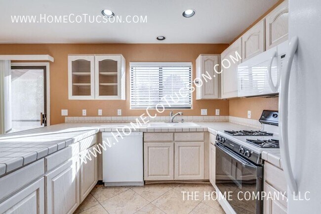 Building Photo - 7811 E Starbright Ct