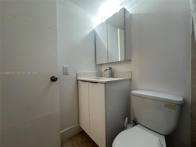 Building Photo - 10900 SW 104th St