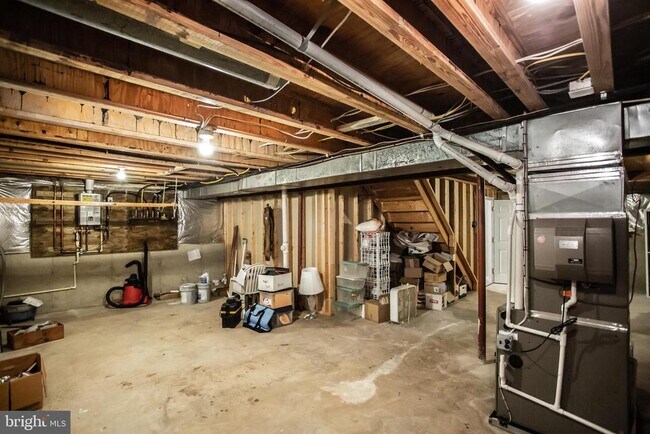 Building Photo - 1476 Powells Tavern Pl