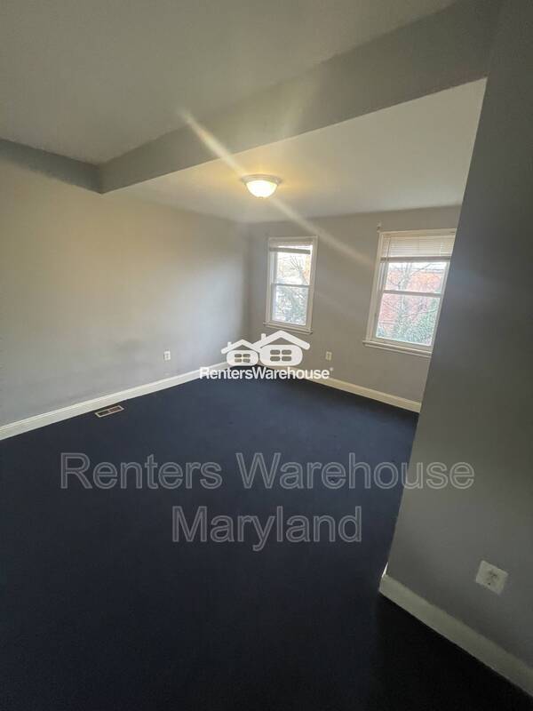 Building Photo - 1427 Poplar Grove St