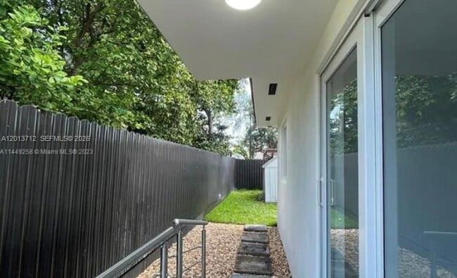 Building Photo - 6820 SW 13th Terrace
