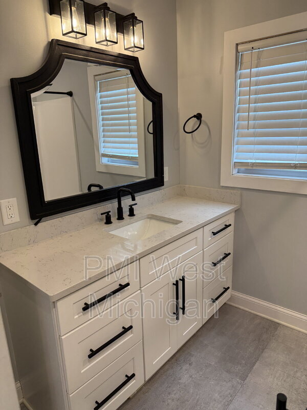 Building Photo - 1317 Morgan St NW