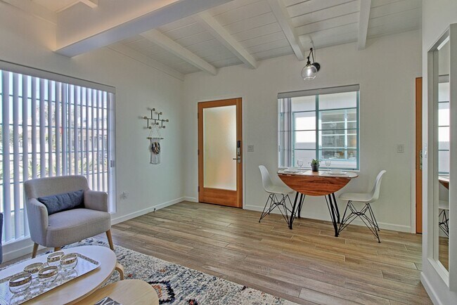 Building Photo - 1078 Seaward- MFR
