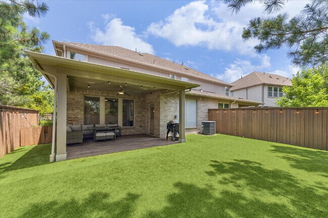 Building Photo - Beautiful Corner Lot Home with No Back Neighbors & Low-Maintenance Living