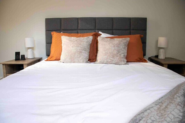 Building Photo - 1419 Franklin St