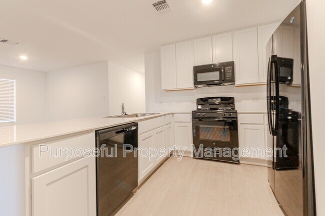 Building Photo - 3717 Los Cabos Dr